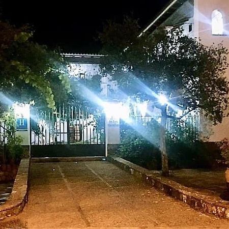 Hotel Cortijo Las Grullas Benalup-Casas Viejas Esterno foto