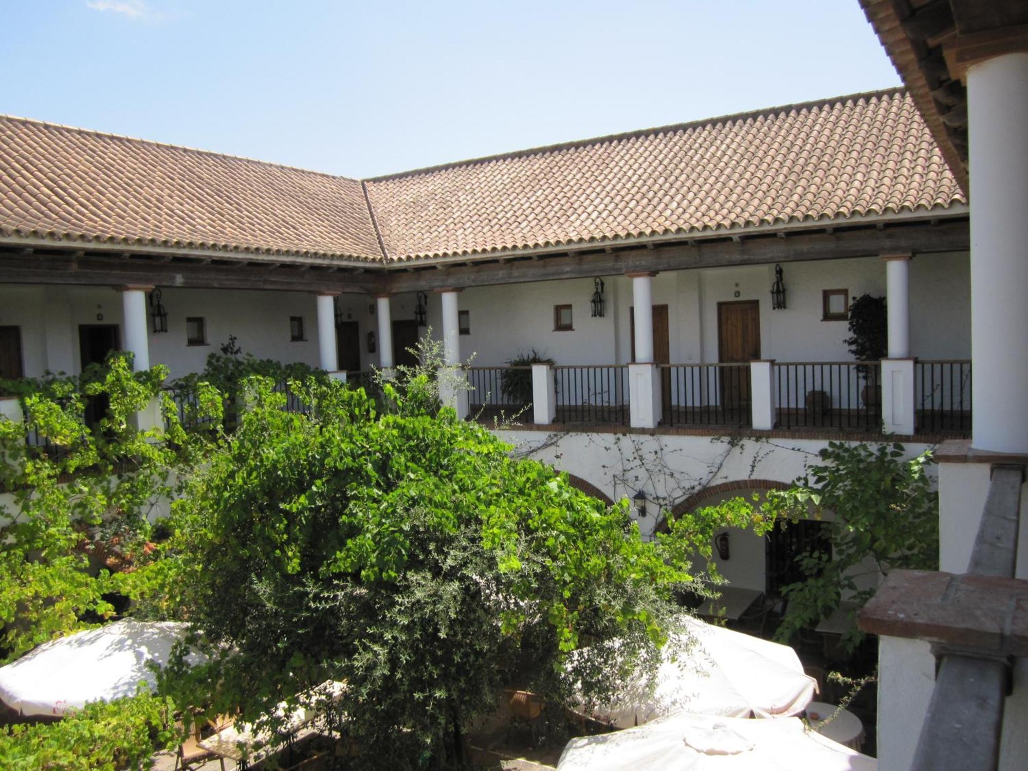 Hotel Cortijo Las Grullas Benalup-Casas Viejas Esterno foto